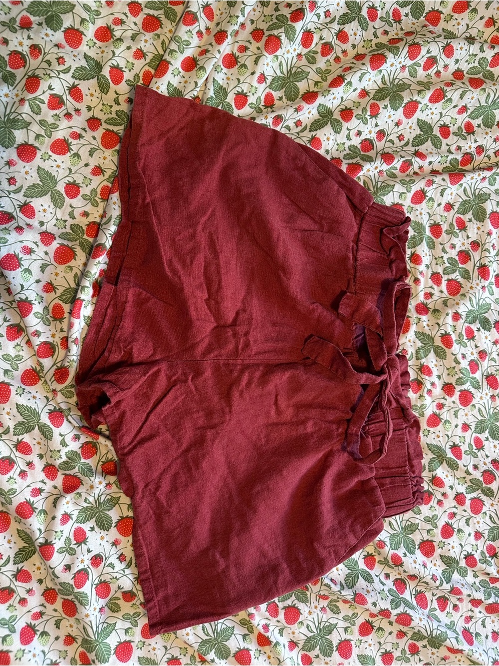 High-Waist Tie-Front Shorts in Burgundy